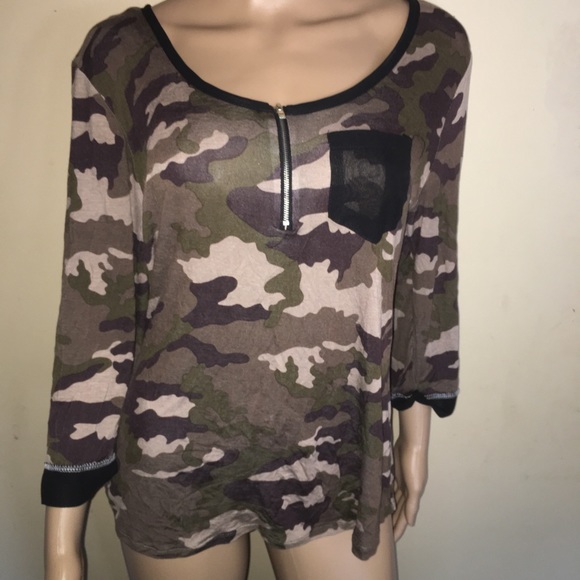 Camp Top - Picture 2 of 5